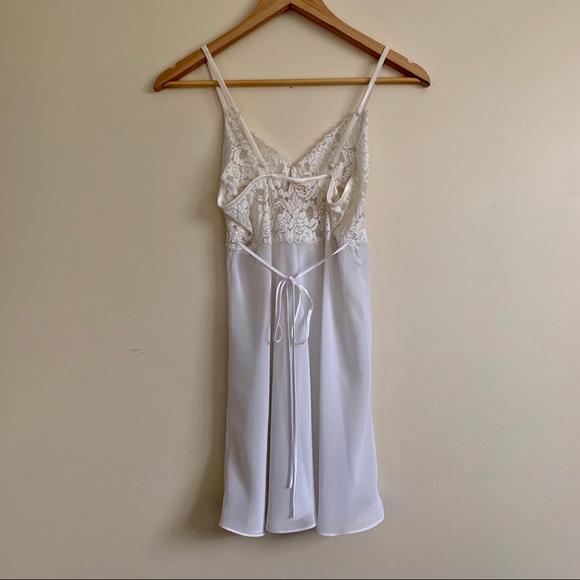 Vintage Slip - Small - Picture 3 of 3